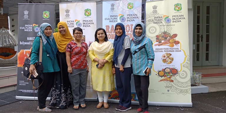 Kunjungi Pekan Budaya India di Medan, Ada Film Bollywood Juga Makanan Lezat 